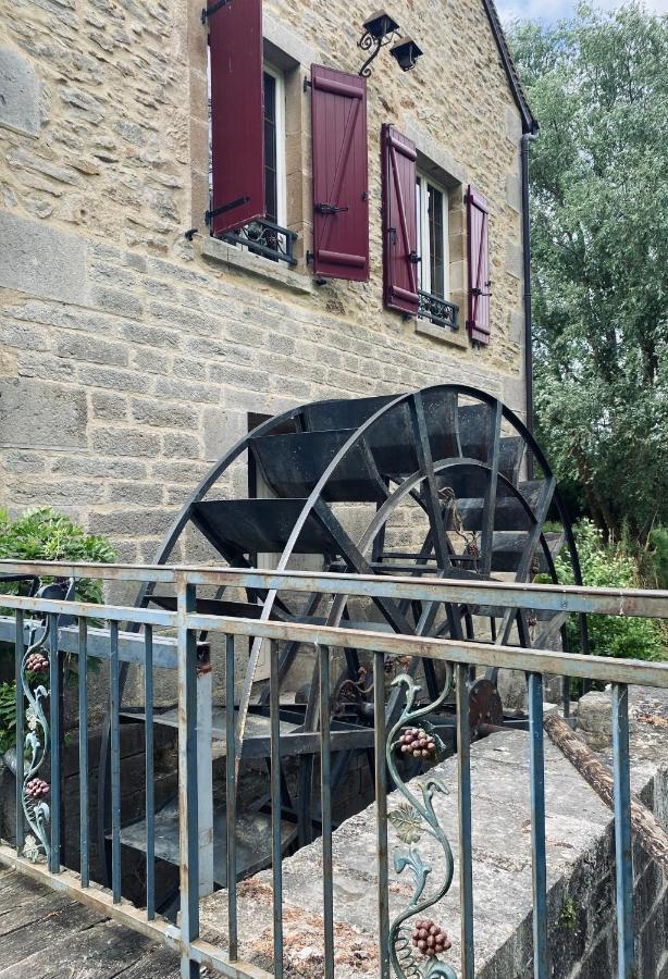 Moulin Le Fleurie Charenton-du-Cher Exterior foto